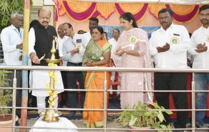 खंडेराजुरी येथील जिल्हा परिषद केंद्र शाळा मॉडेल स्कूल लोकार्पण कार्यक्रम (7)