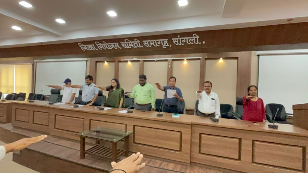दहशतवाद व हिसाचार विरोधी दिनानिमित्त प्रतिज्ञा (3)