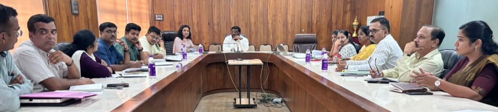 _विधानसभा निवडणुक नोडल अधिकारी बैठक (4)