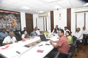 नागपूर येथील मेडिट्राना हॉस्पिटलबाबत बैठक 1