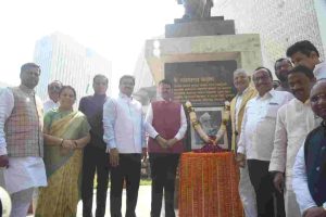 Abhivadan at Vidhanbhavan 1