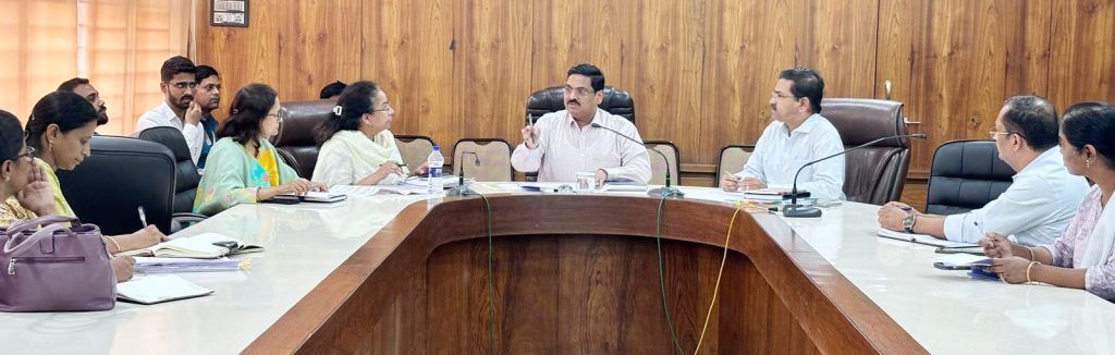 पेठ-इस्लामपुर रस्ता बैठक फोटो (1)