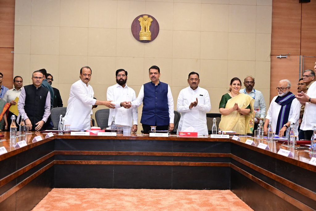 इ-क्युजे ऑनलाइन प्रणालीचे लोकार्पण 1