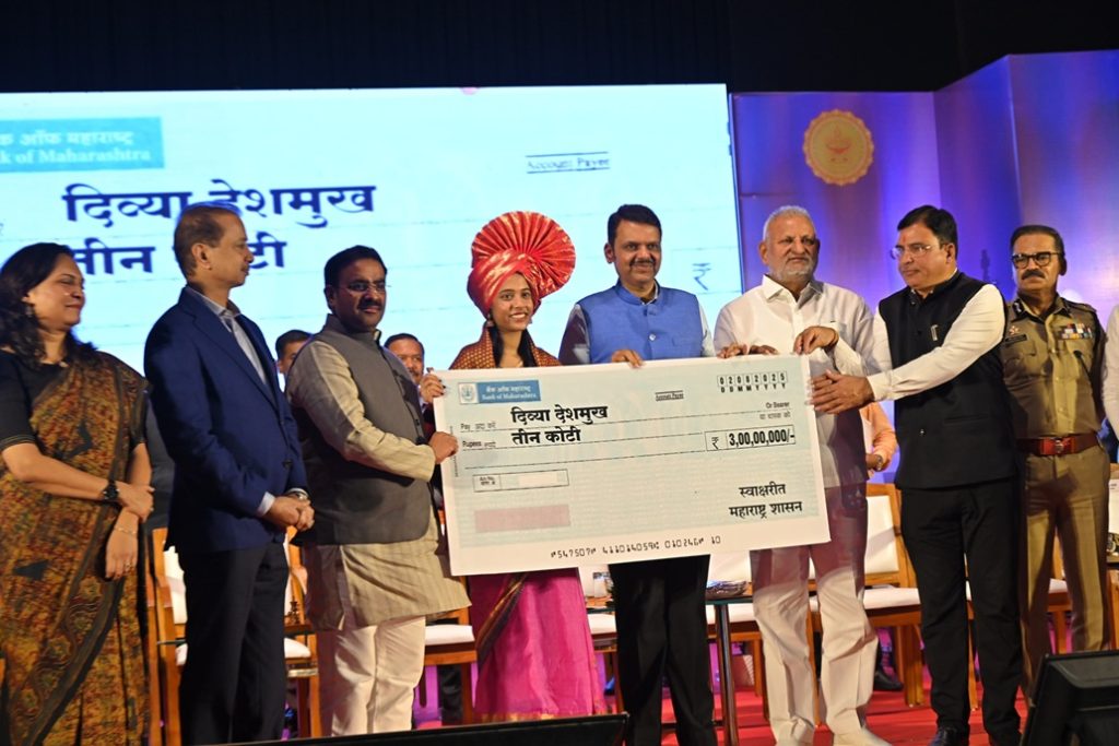 विश्वविजेती ग्रँडमास्टर दिव्या देशमुखचा नागरी सत्कार (7)