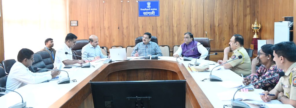 दक्षता सनियंत्रण बैठक फोटो (1)