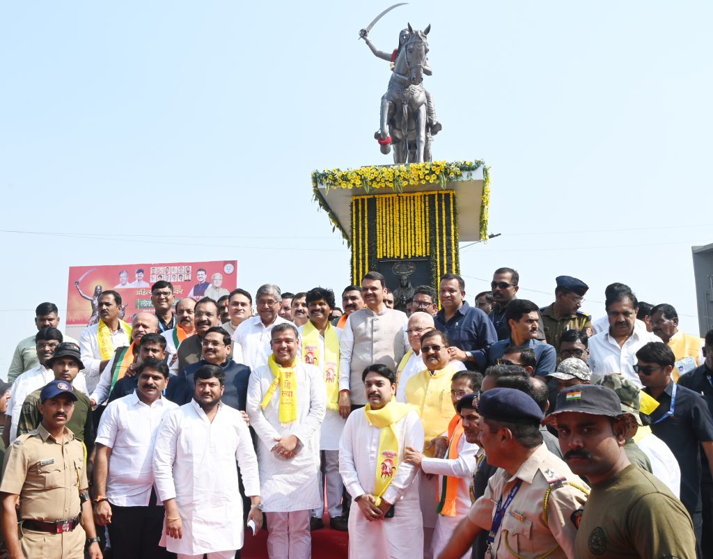 पुण्यश्लोक राजमाता अहिल्यादेवी होळकर अश्वारूढ पुतळा लोकार्पण सोहळा (4)