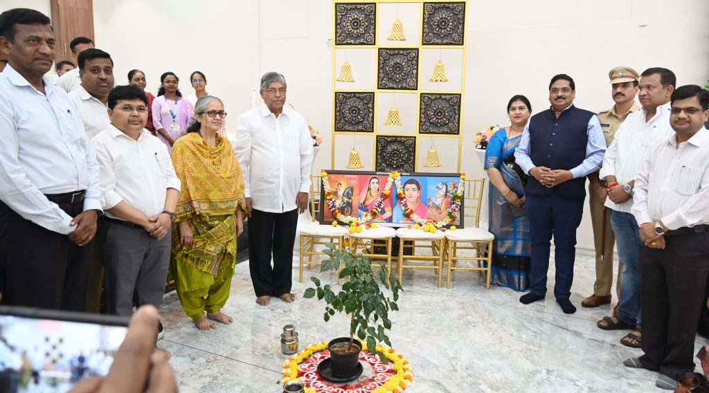 कन्या सबलीकरण यलो बेल्ट ग्रेट प्रमाणपत्र वितरण फोटो (3)