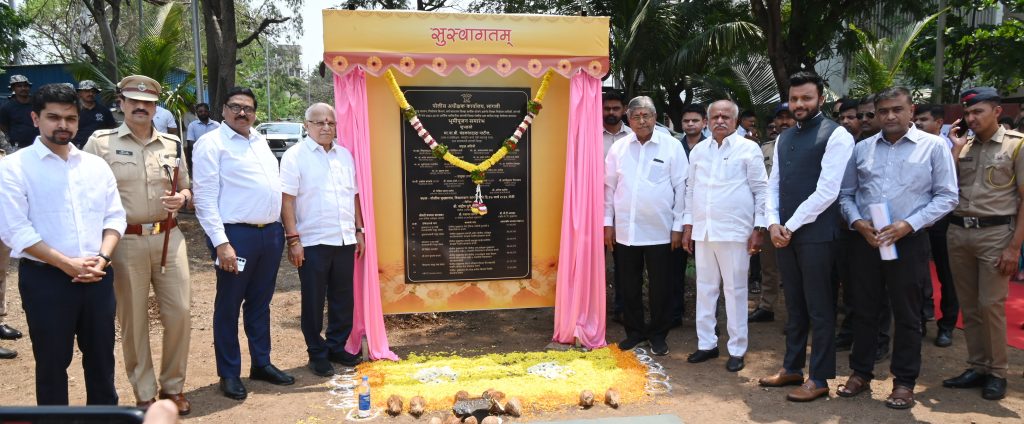 जिल्हा पोलीस दलाकडील विविध विकास कामांचे भूमिपूजन (2)