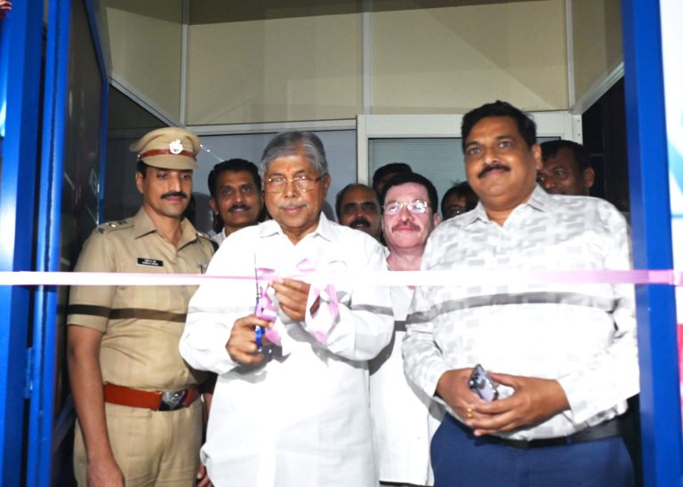 बॅडमिंटन हॉल नुतनीकरण उद्घाटन (1)