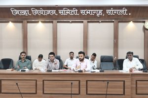 _जिल्हा वार्षिक योजना आढावा बैठक फोटो (1)