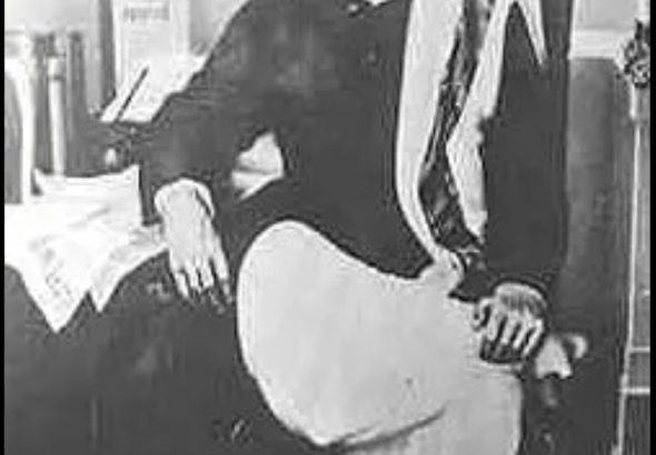 महात्मा फुले फोटो (1)