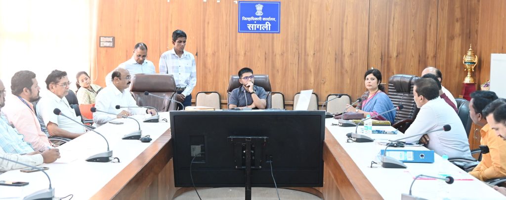 जनआरोग्य योजना सनियंत्रण समिती बैठक (1)