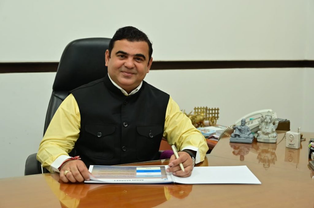 तूर व हरभरा खरेदीला मुदतवाढ राज्यातील शेतकऱ्यांना मोठा दिलासा -मंत्री जयकुमार रावल
