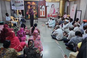 एल निनो अनुषंगाने तानंग येथे शेतकऱ्यांना मार्गदर्शन