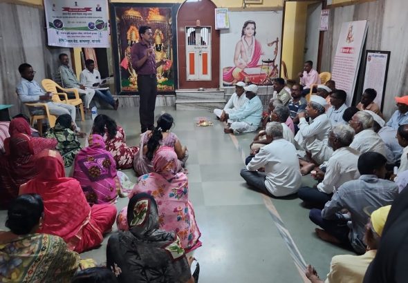 एल निनो अनुषंगाने तानंग येथे शेतकऱ्यांना मार्गदर्शन